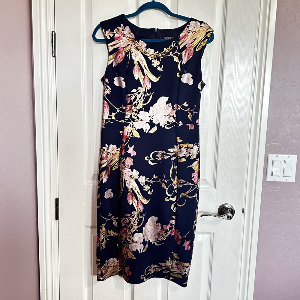 BRAND NEW Floral Sleeveless Navy Dress